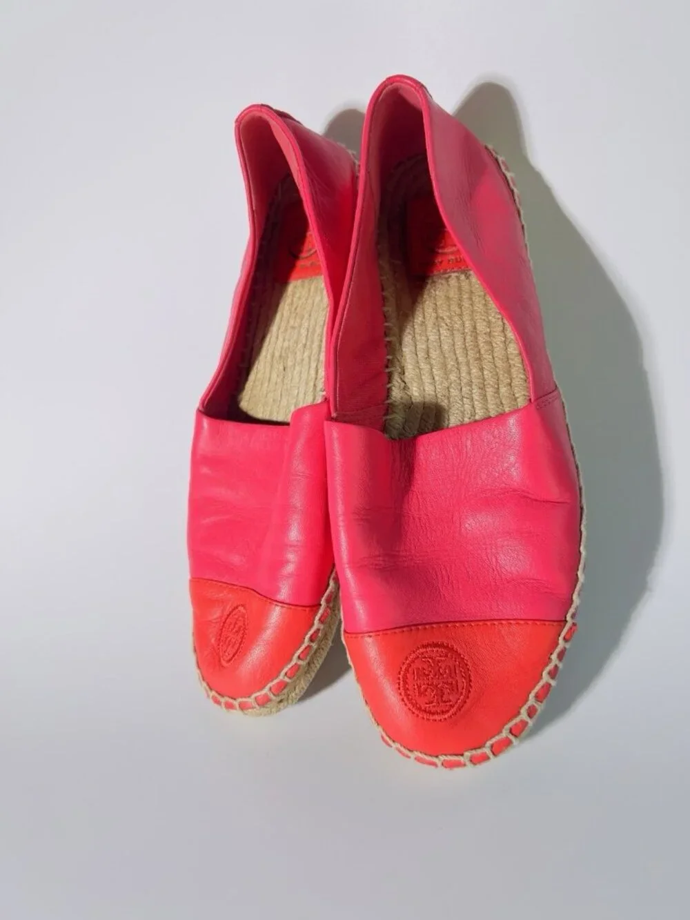 Tory Burch Colorblock Leather Espadrille Flats Pink Red Size 8.5 No Box - Picture 12 of 13